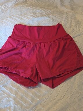 HALARA Red High-Waist Athletic Shorts